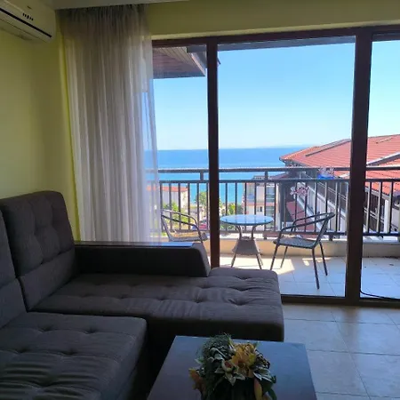 Apartament Dom-el Real Amphora *