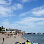 дом-ел реал апартментс амфора *
