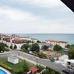 дом-ел реал апартментс амфора