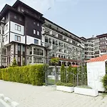 дом-ел реал апартментс амфора Апартамент *
