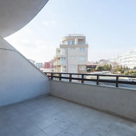 Dom-el Real Amphora Apartman Szveti Vlasz